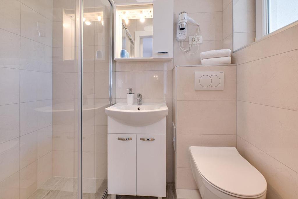 Bed & Breakfast Dosen II Башка Экстерьер фото