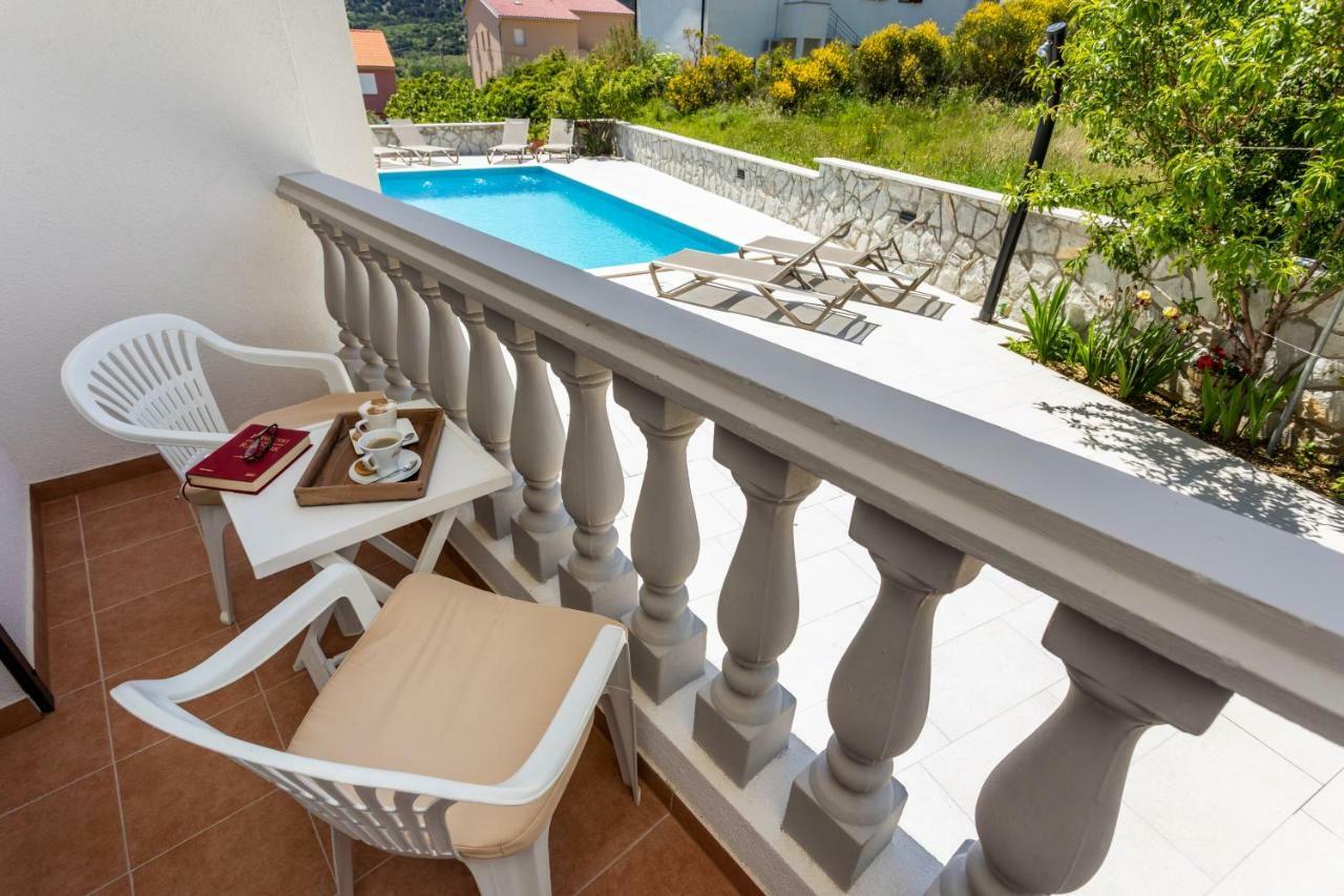 Bed & Breakfast Dosen II Башка Экстерьер фото
